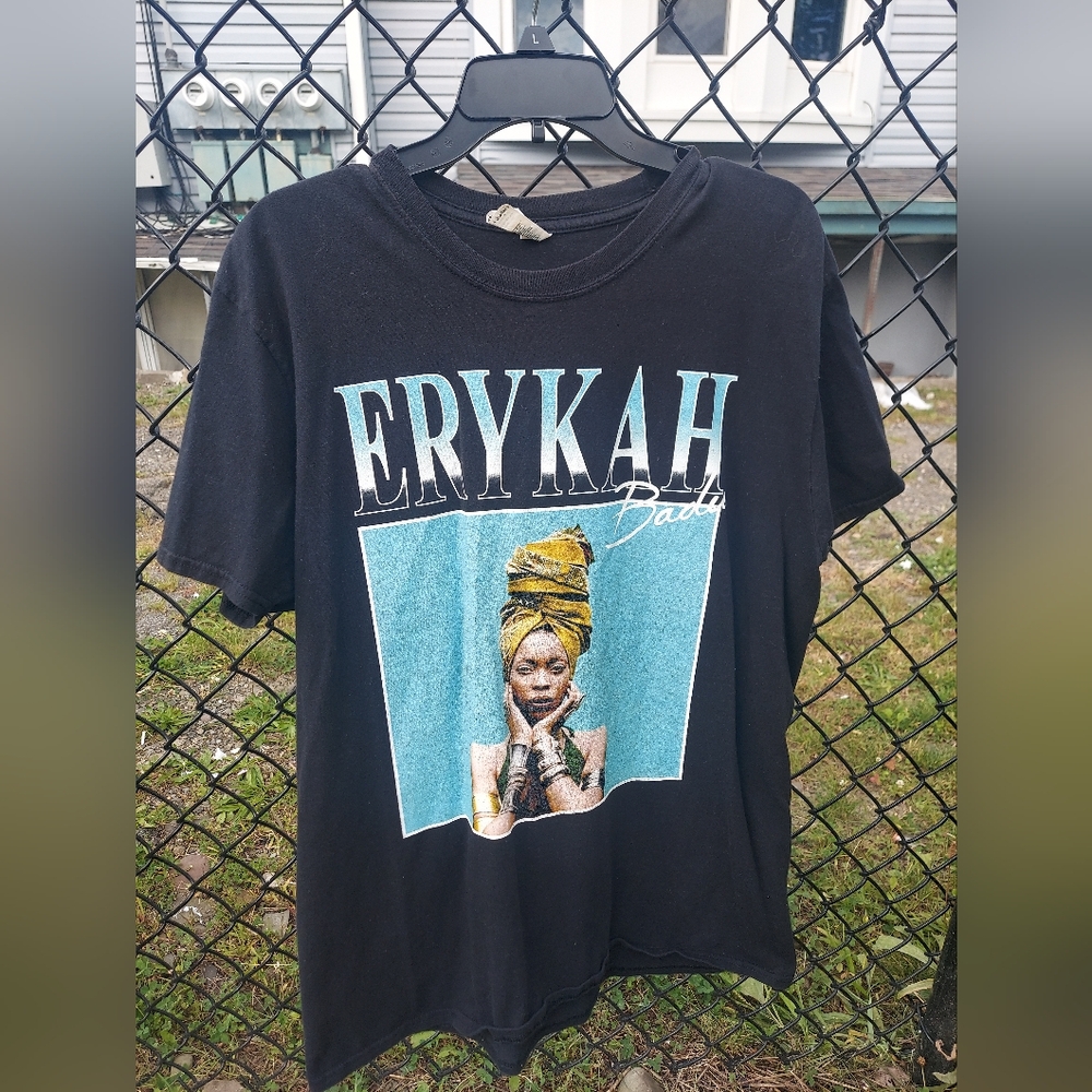 Erykah Badu tshirt